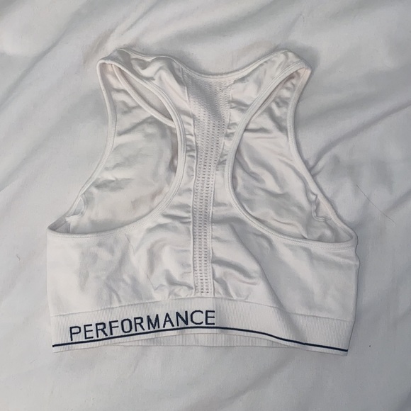 𝐶𝑎𝑙𝑣𝑖𝑛 𝐾𝑙𝑒𝑖𝑛 𝑆𝑝𝑜𝑟𝑡𝑠 𝐵𝑟𝑎 - Picture 3 of 3